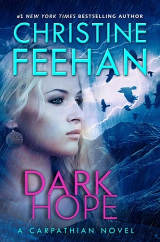 Dark Hope (Dark Carpathians #38)