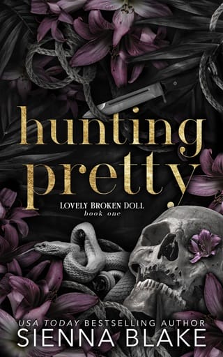Hunting Pretty (Lovely Broken Doll #1)