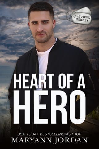Heart of a Hero (Baytown Heroes #10)