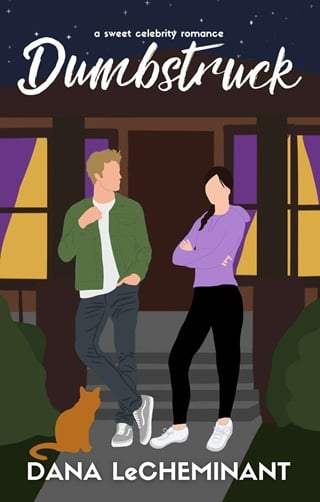 Dumbstruck (Starstruck Love Stories)