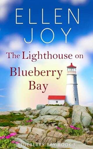 The Lighthouse on Blueberry Bay: Women's Fiction Romance