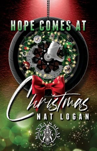 Hope Comes At Christmas (Santa’s Slay MC #2)