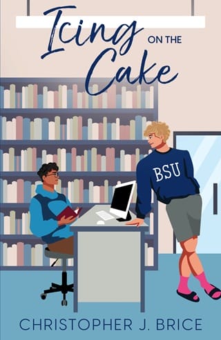 Icing on the Cake (The Barracudas #1)