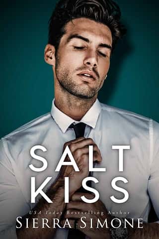 Salt Kiss (Lyonesse #1)