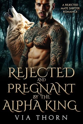 Rejected and Pregnant by the Alpha King (Forbidden Alpha Kings #4)