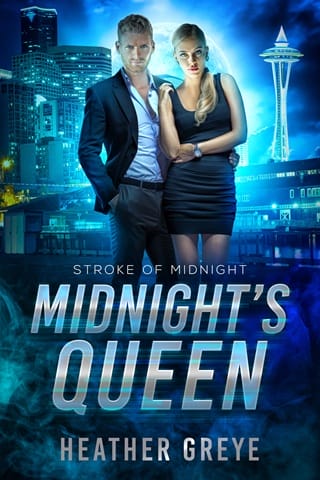 Midnight’s Queen (Stroke of Midnight #3)