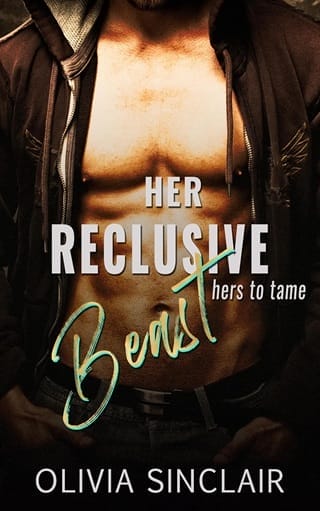 Her Reclusive Beast (Hers to Tame #3)