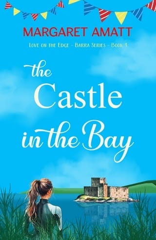 The Castle in the Bay (Love on the Edge: Barra #1)
