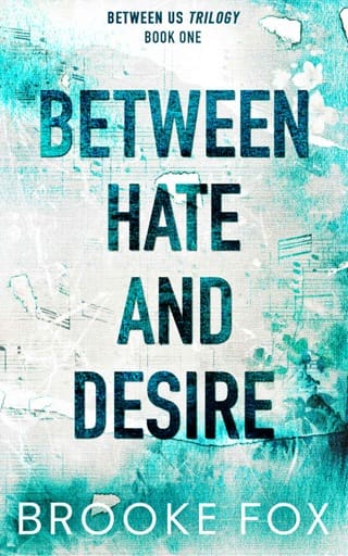 Between Hate and Desire (Between Us Trilogy #1)