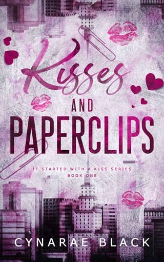 Kisses and Paperclips (It Started With A Kiss #1)