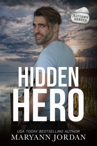 Hidden Hero (Baytown Heroes #11)