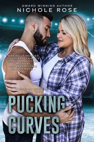 Pucking Curves (Pucked Up Love #3)