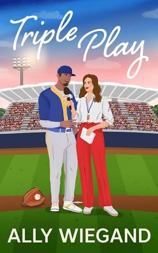 Triple Play (Chicago Heartbreakers #3)