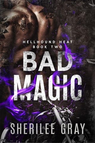 Bad Magic (Hellhound Heat #2)