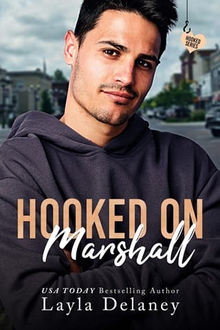 Hooked on Marshall (Hooked #9)