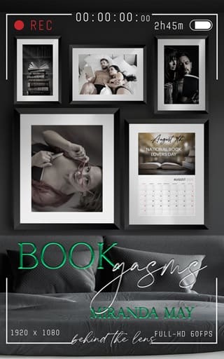 Bookgasms (Behind The Lens #10)