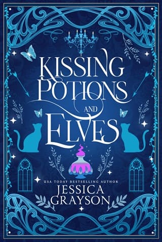 Kissing Potions and Elves (Oakvale Ever After #1)