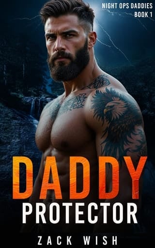 Daddy Protector (Night Ops Daddies #1)
