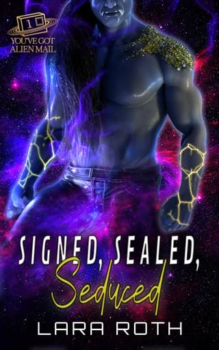 Signed, Sealed, Seduced (You’ve Got Alien Mail #1)