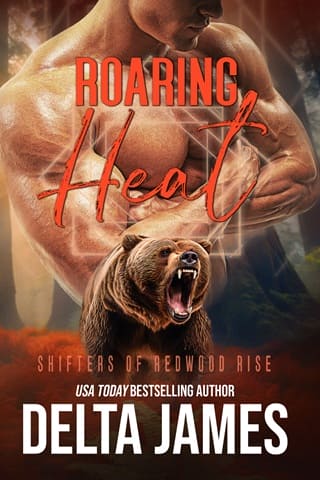 Roaring Heat (Shifters of Redwood Rise #2)