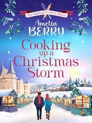 Cooking Up a Christmas Storm (Highland Cookery School #2)