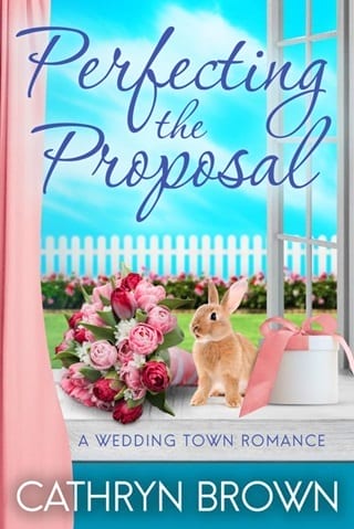 Perfecting the Proposal (A Wedding Town Romance #5)